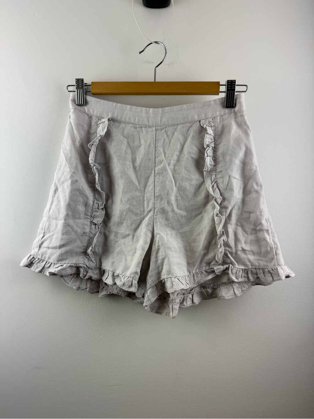 Aritzia Sunday Best Gemma Linen Blend Ruffle High Rise Shorts Grey Size 4